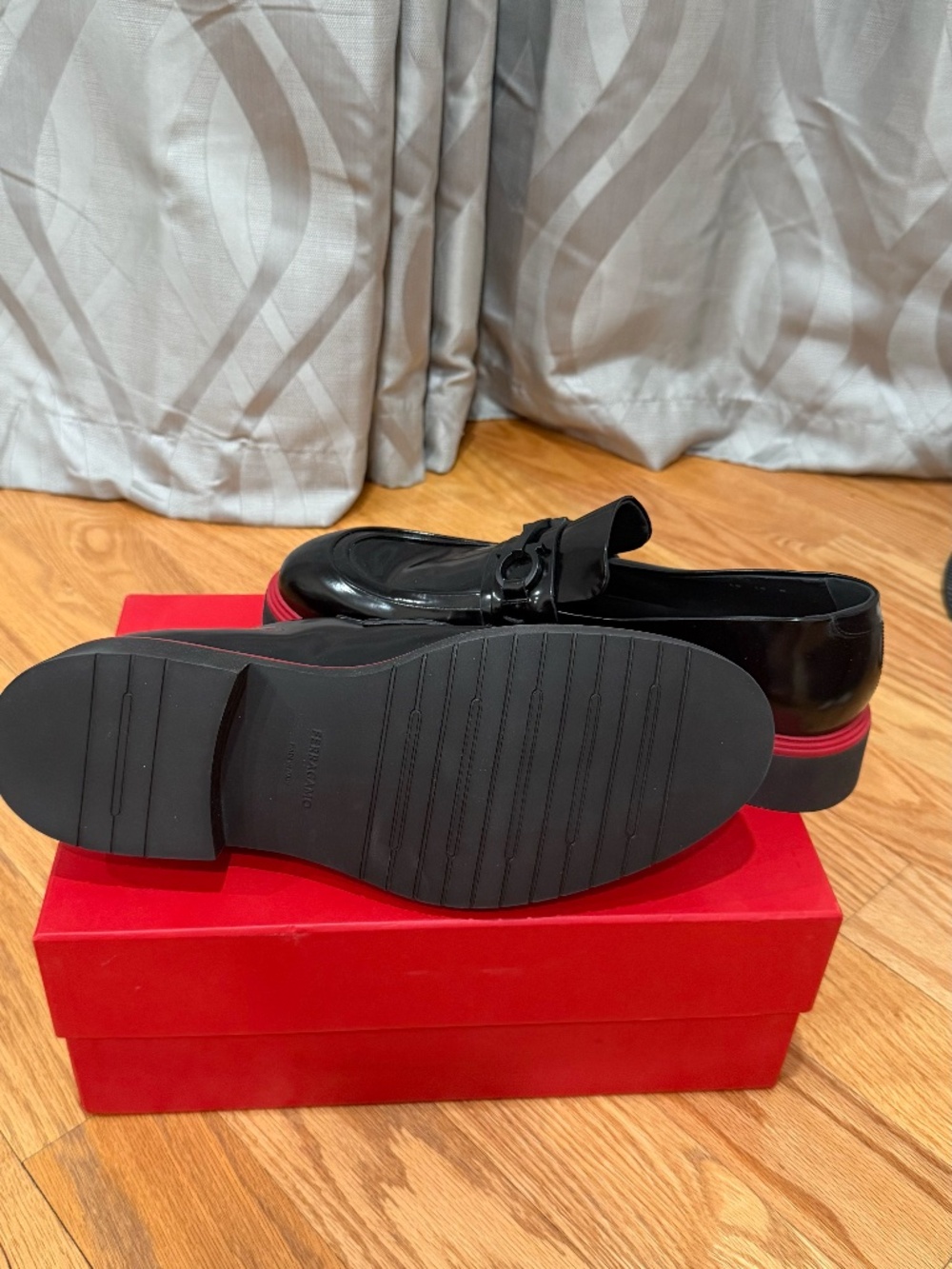 Ferragamo Fiorello Patent Leather Loafers- Men 10M - Picture 3 of 4